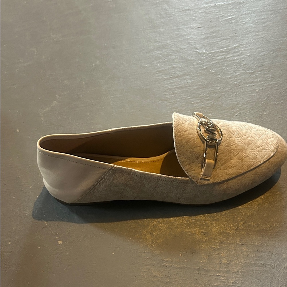 Michael Kors Light Gray Loafers with Silver Emblem - Picture 3 of 8